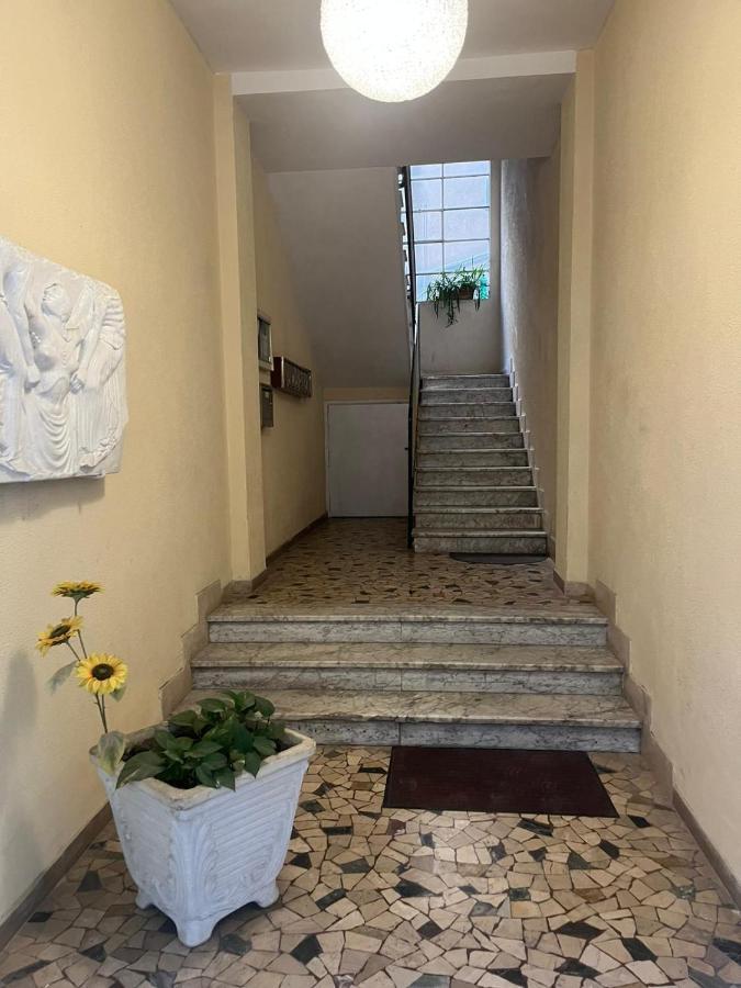 Alexandra House Lägenhet Ciampino Exteriör bild